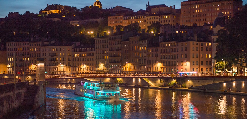 Bateau_restaurant_Hermes_Nuit_Lyon_City_Boat_2.jpg